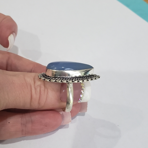 Chalcedony 925 Silver Vintage Style Ring - Picture 11 of 13